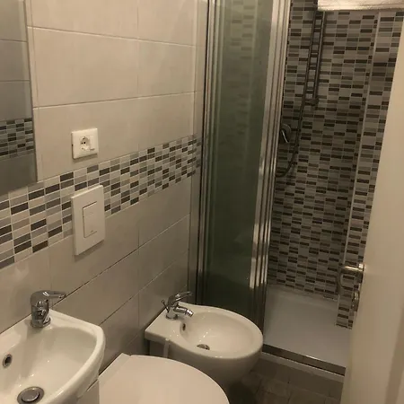 Giaciglio Valentino Apartamento